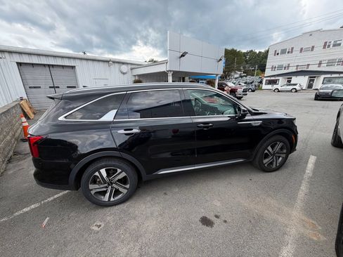 Used 2023 Kia Sorento EX AWD/4WD image 6