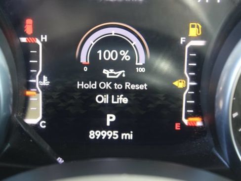 Used 2023 Jeep Wrangler Unlimited Rubicon w/ Cold Weather Group AWD/4WD image 22