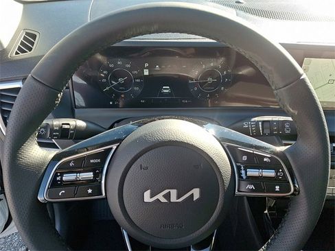 New 2026 Kia Seltos SX image 14