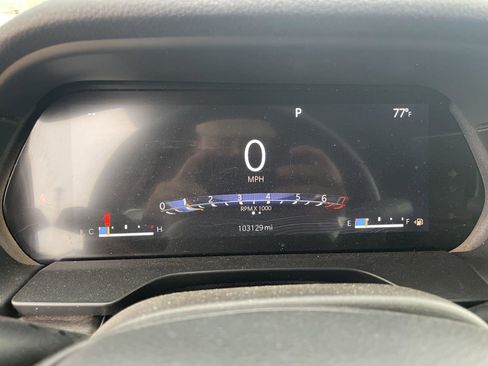 Used 2021 Jeep Grand Cherokee L Limited image 17