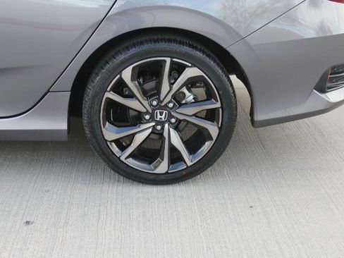 Used 2021 Honda Civic Sport image 31
