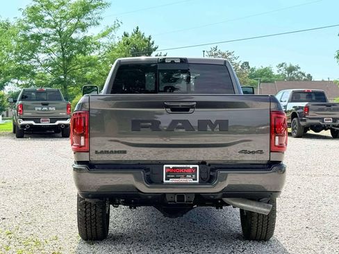 New 2026 RAM 2500 Laramie AWD/4WD image 7