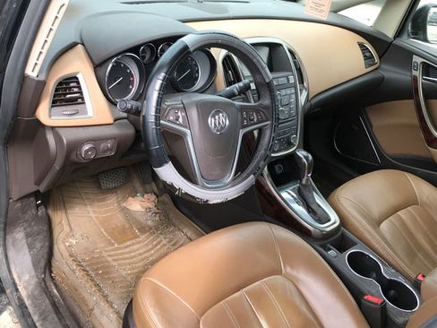 Used 2013 Buick Verano Leather FWD image 4