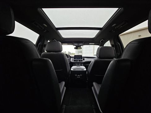 Used 2024 Chevrolet Tahoe RST w/ Luxury Package RWD image 34
