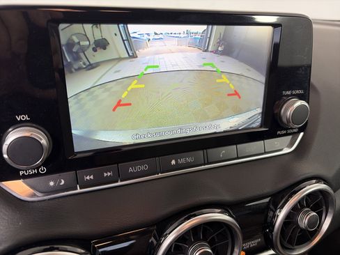 Used 2021 Nissan Sentra S FWD image 19