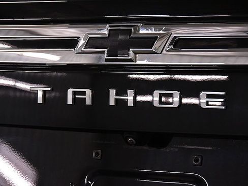 Used 2023 Chevrolet Tahoe Premier AWD/4WD image 10