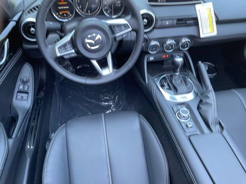 New 2026 MAZDA MX-5 Miata RF Grand Touring RWD image 10