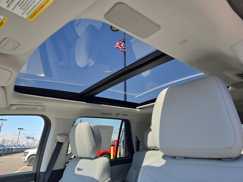 New 2026 Ford Expedition Max Platinum w/ Platinum Ultimate Package image 18