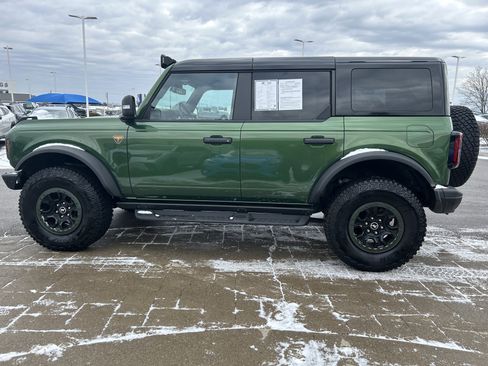 Used 2024 Ford Bronco Badlands image 4