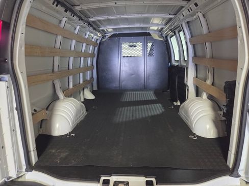 Used 2025 Chevrolet Express 2500 w/ Driver Convenience Package RWD image 22