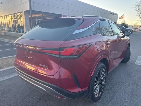 Used 2025 Lexus RX 450h AWD w/ Luxury Package image 7