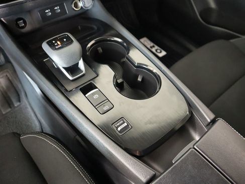 Used 2024 Nissan Rogue S image 7