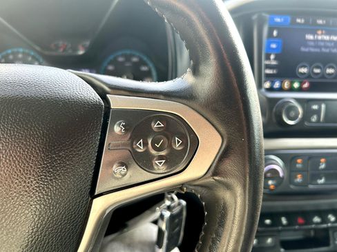 Used 2019 Chevrolet Colorado Z71 image 18