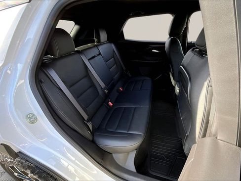 Used 2023 Chevrolet TrailBlazer ACTIV image 27