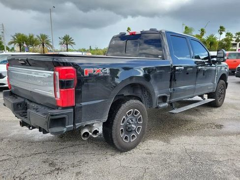 Used 2024 Ford F250 Platinum image 2