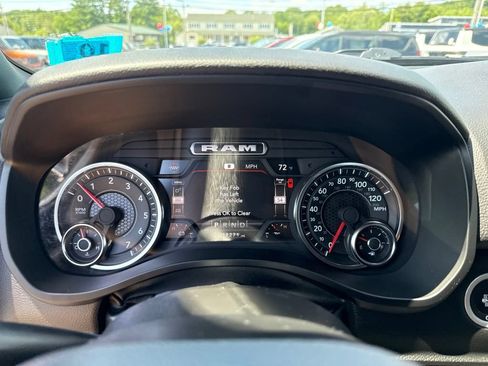 Certified 2024 RAM 1500 Big Horn AWD/4WD image 11