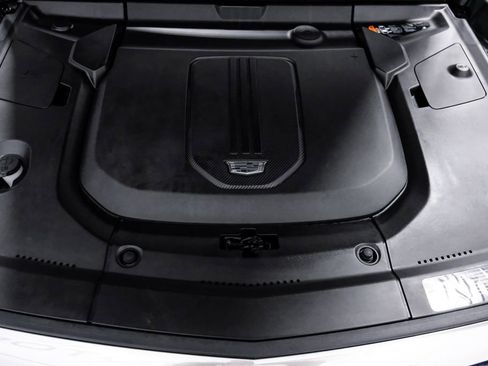 Used 2024 Cadillac Lyriq Tech w/ Driver Assist Package image 57