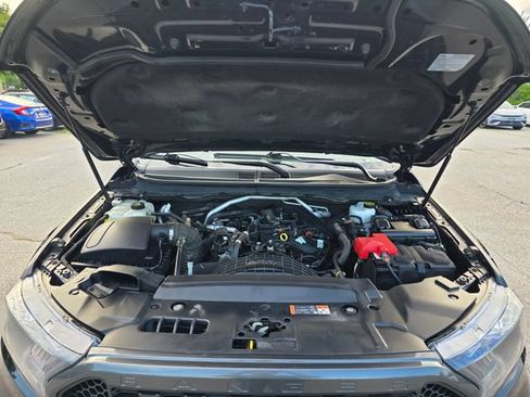 Used 2019 Ford Ranger XLT w/ Equipment Group 301A Mid AWD/4WD image 13