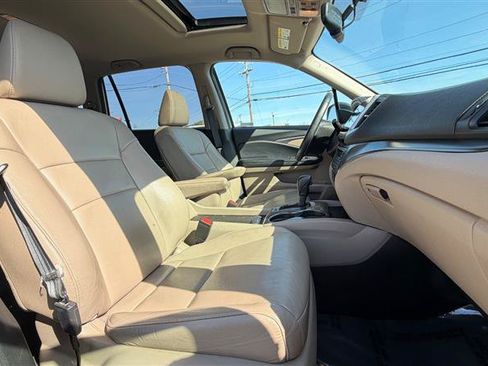 Used 2017 Honda Pilot EX-L image 30