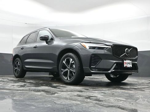 New 2026 Volvo XC60 B5 Core w/ Protection Package Premier image 41