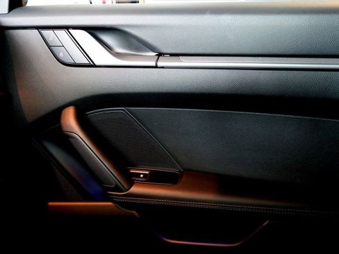 Used 2024 Porsche 911 Carrera S image 27