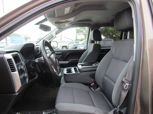Used 2015 Chevrolet Silverado 1500 LT w/ LT Convenience Package AWD/4WD image 8