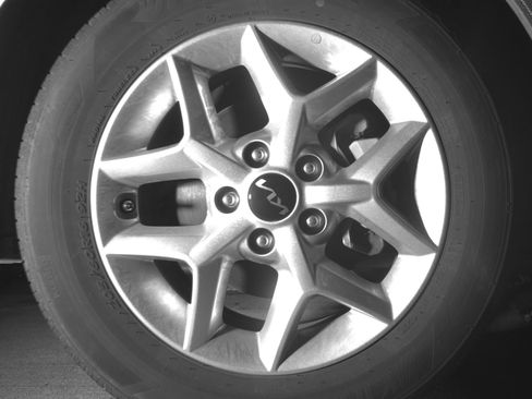 Used 2025 Kia Soul LX w/ LX Technology Package FWD image 13