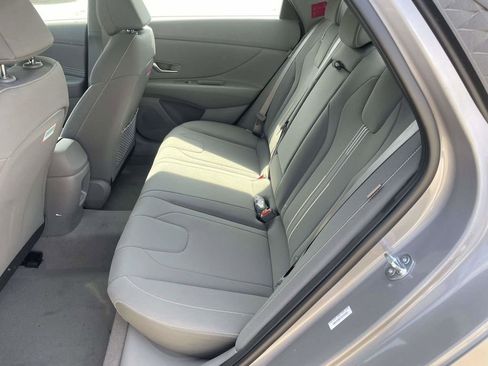 New 2026 Hyundai Elantra SEL Sport Premium FWD image 9