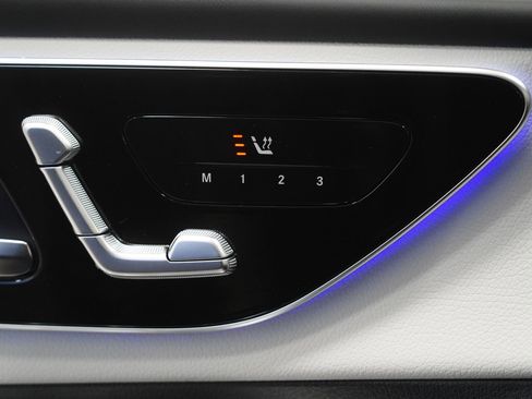 New 2026 Mercedes-Benz GLC 300 4MATIC image 31