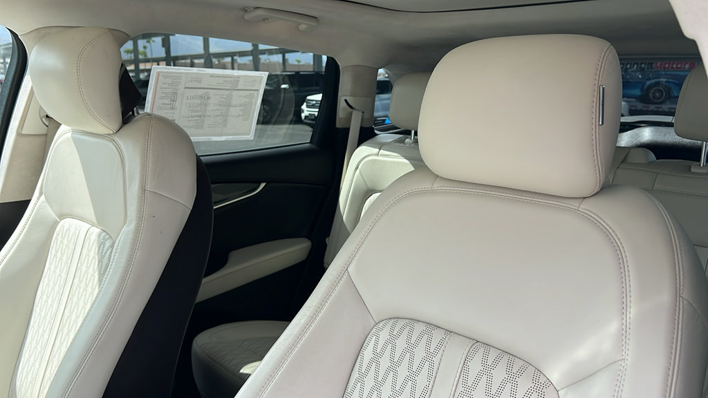 Certified 2022 Lincoln Nautilus Black Label AWD/4WD image 15