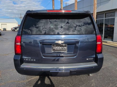 Used 2017 Chevrolet Tahoe Premier AWD/4WD image 4