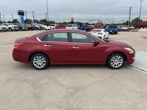 Used 2013 Nissan Altima 2.5 S FWD image 7