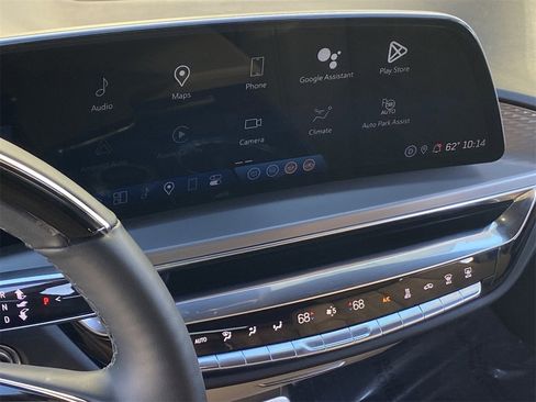 Certified 2024 Cadillac Lyriq Sport w/ Nappa Leather Package image 28