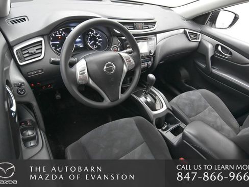 Used 2016 Nissan Rogue SV image 28