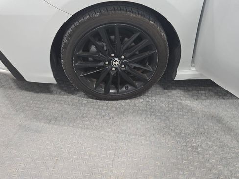 Used 2022 Toyota Camry XSE image 26