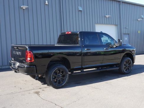 Used 2025 RAM 2500 Big Horn image 8