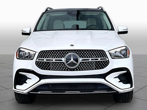 New 2026 Mercedes-Benz GLE 450 4MATIC image 3