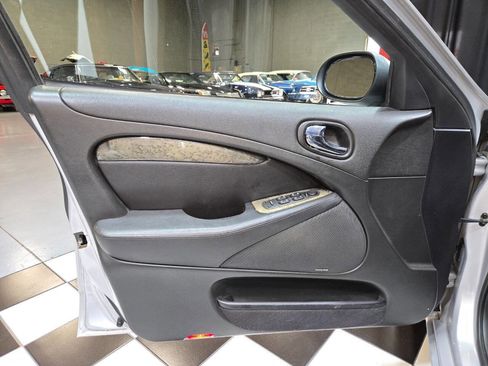 Used 2005 Jaguar S-TYPE R image 50