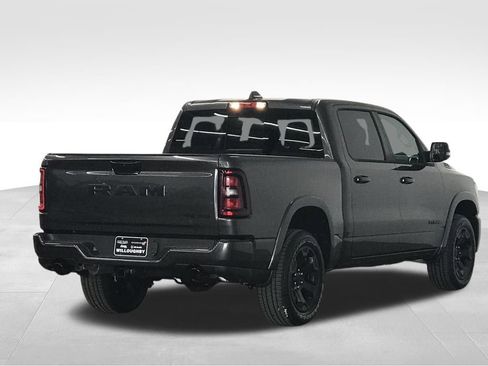 New 2026 RAM 1500 4x4 Crew Cab image 8