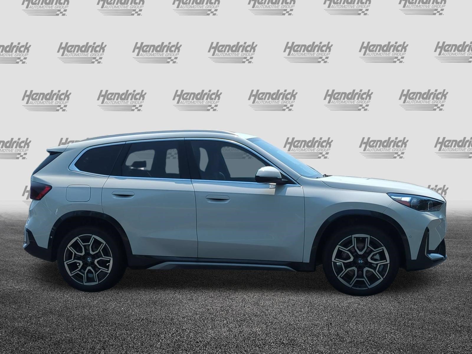 Used 2026 BMW X1 xDrive28i w/ Technology Package AWD/4WD image 11