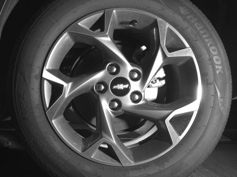 Used 2025 Chevrolet Trax LT image 14