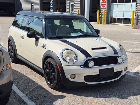 Used 2010 MINI Cooper Clubman S FWD image 3