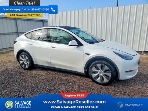 Used 2023 Tesla Model Y AWD image 5