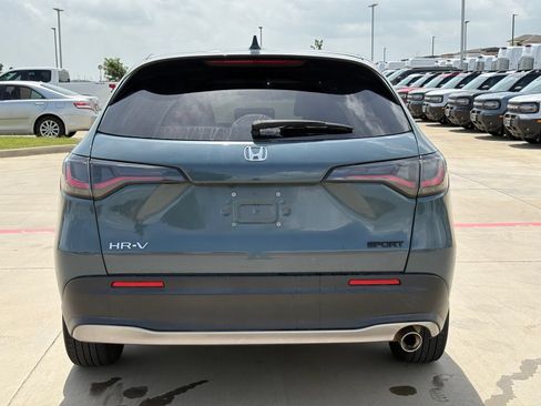 Used 2024 Honda HR-V Sport image 6