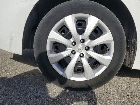 Used 2022 Toyota Corolla LE image 13