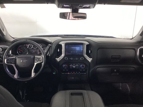 Used 2021 Chevrolet Silverado 1500 LT Trail Boss w/ Bed Protection Package AWD/4WD image 18
