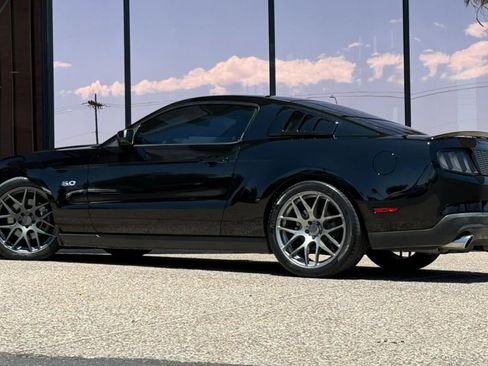Used 2012 Ford Mustang GT RWD image 6