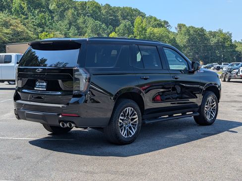 Used 2026 Chevrolet Tahoe Z71 w/ Comfort Package AWD/4WD image 9
