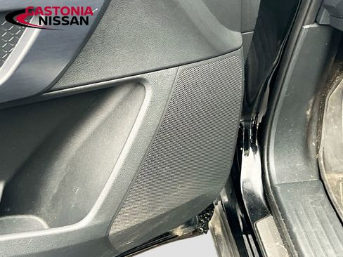 Used 2023 Nissan Pathfinder SL w/ SL Premium Package image 25