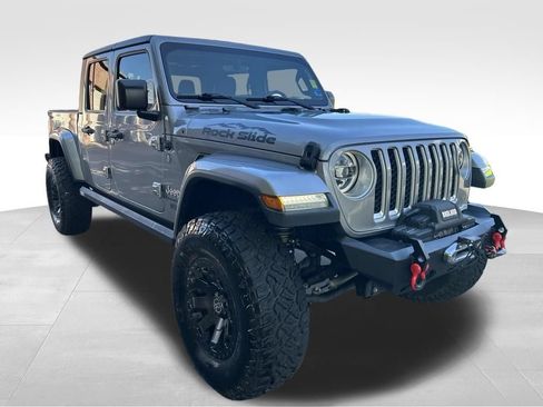 Used 2020 Jeep Gladiator Overland AWD/4WD image 8